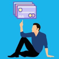 海外では複数枚のクレジットカードを携帯