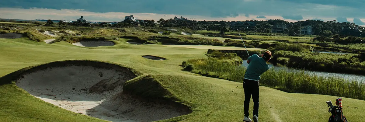 JCBゴールドの特典のゴルフ