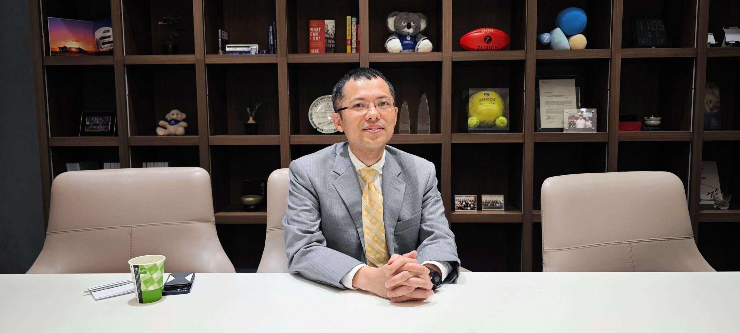 チューリッヒ生命