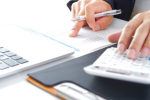 債務整理の弁護士費用が払えない！分割払いを相談して無理のない完済を目指そう