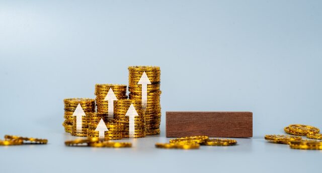 年収1000万を超える50代の割合は？実現した人の特徴や家計事情を解説