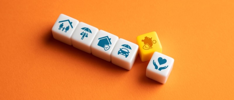 養老保険と個人年金保険の違いとは？老後の不安に備えるための保険選び