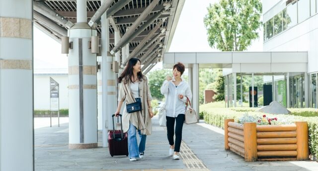 ワーホリで一時帰国すると保険はどうなる？一時帰国中の保険の扱い方を解説