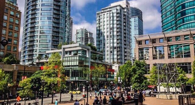 バンクーバーのワーホリに必要な保険とは？ワーホリ向け保険の選び方を紹介