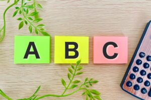 定期保険・終身保険・養老保険はどう違う？3つの保険の比較と選び方を紹介