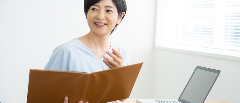 50代女性でも高収入のチャンス！未経験からでも挑戦できる仕事・働き方
