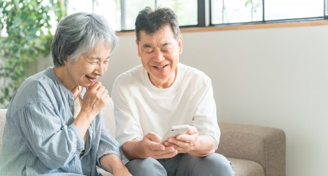 茜会は中高年・シニア世代におすすめ！結婚相談所の茜会の口コミとメリット