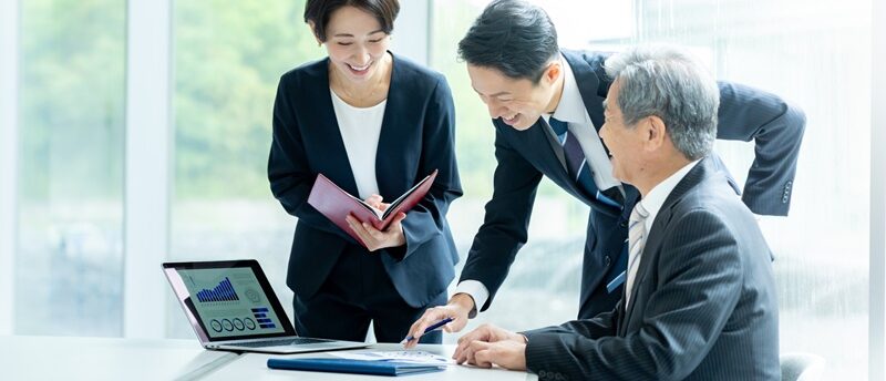 30代の転職で高収入は実現可能？業界・職種選びのポイントと戦略