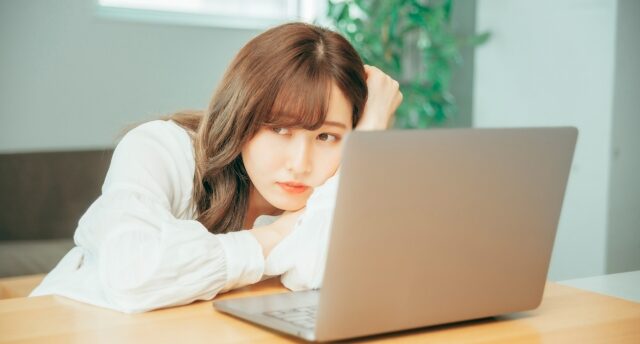 仕事5年目だけど飽きた…。キャリアの見直し方と仕事に飽きた人の対処法